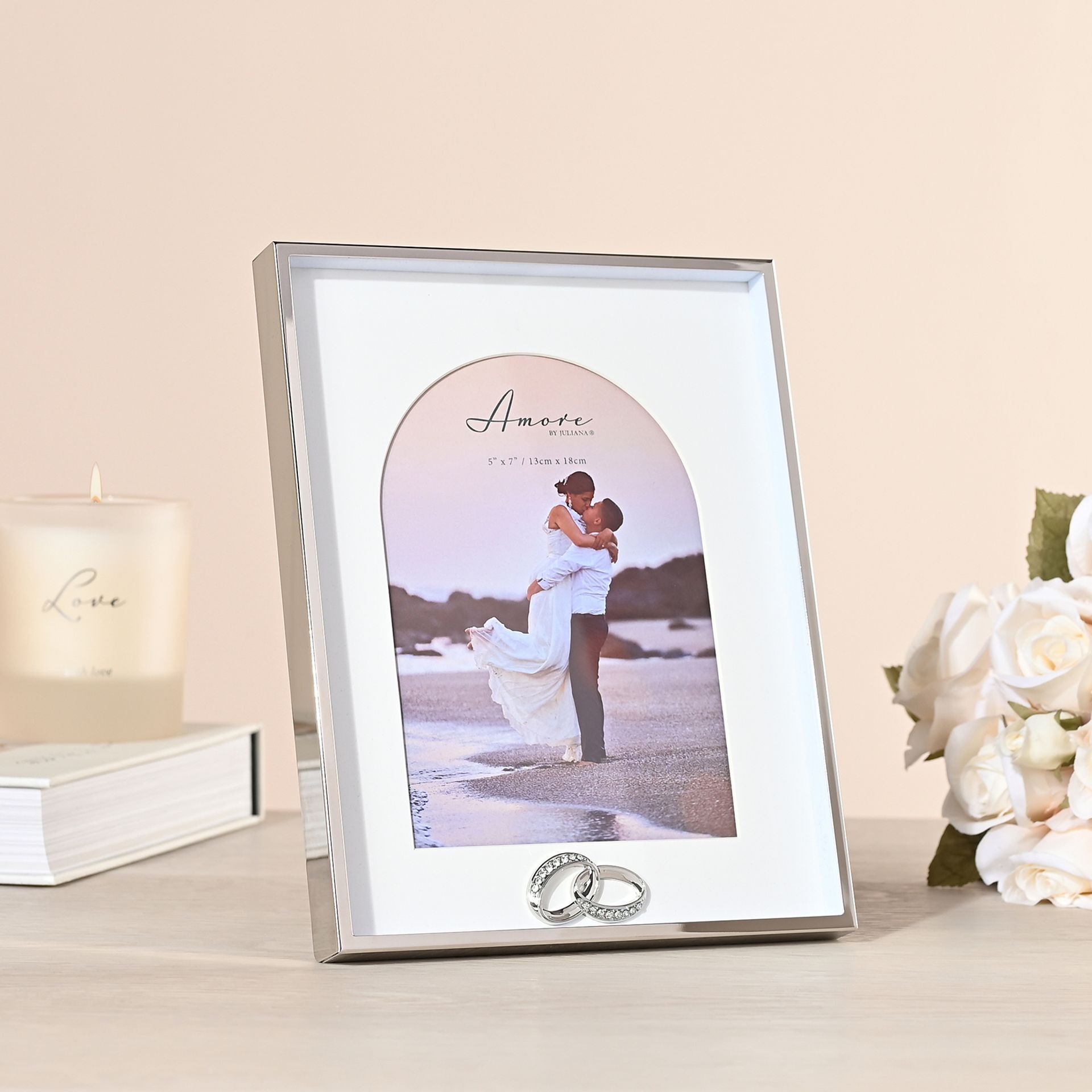 Amore Box Arch Photo Frame With Rings 5" x 7"