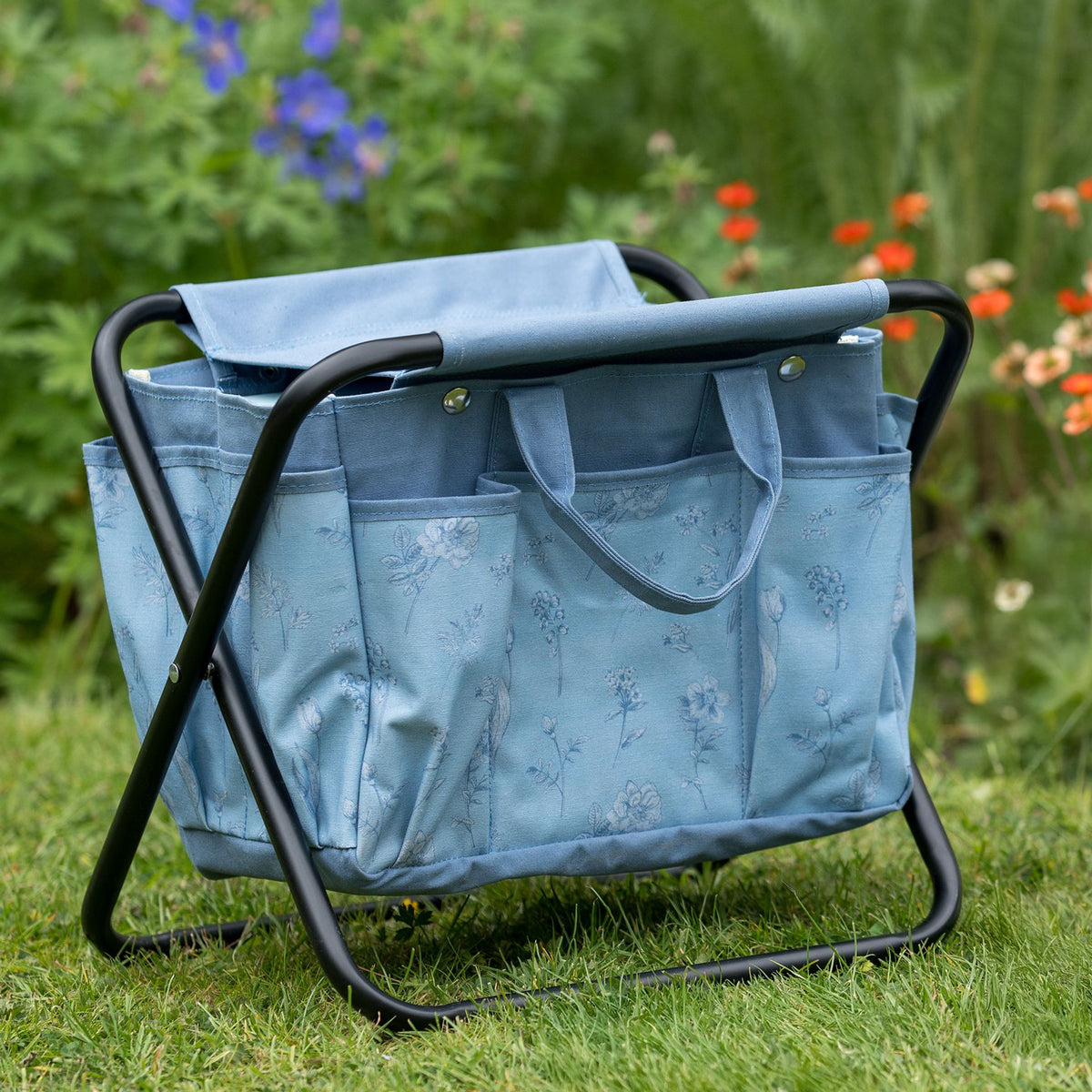 Country Living Foldable Gardening Stool & Storage Bag