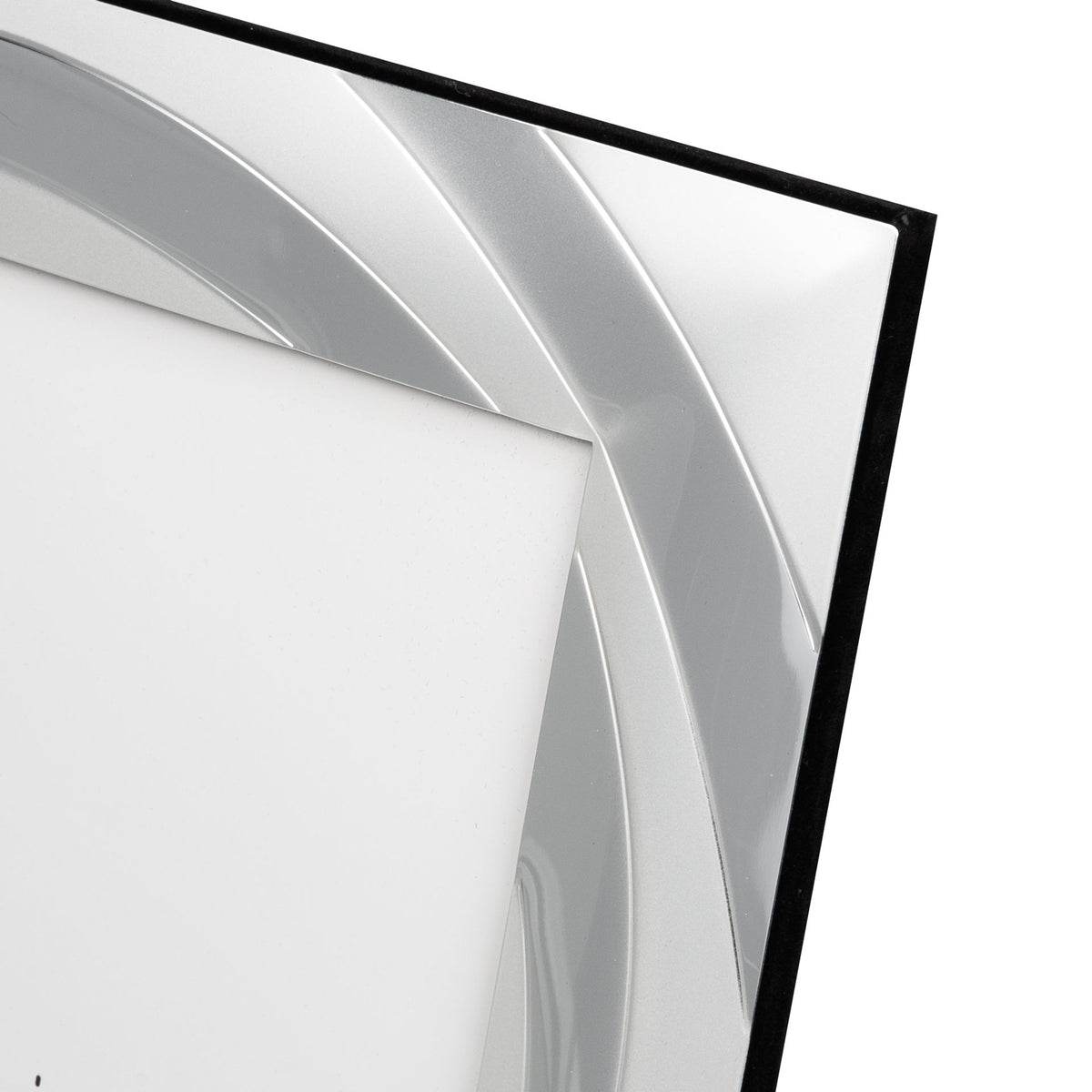 2 Tone Silverplated Photo Frame Swirl Design 5" x 7"