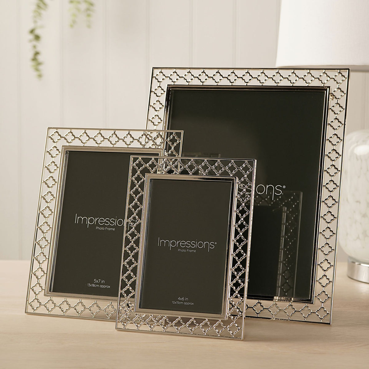 Impressions Lattice Cut Metal Plated Silver Photo Frame 5" x 7"