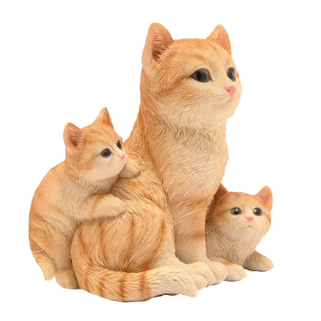 Best of Breed Cat Family Figurine - Height 15cm
