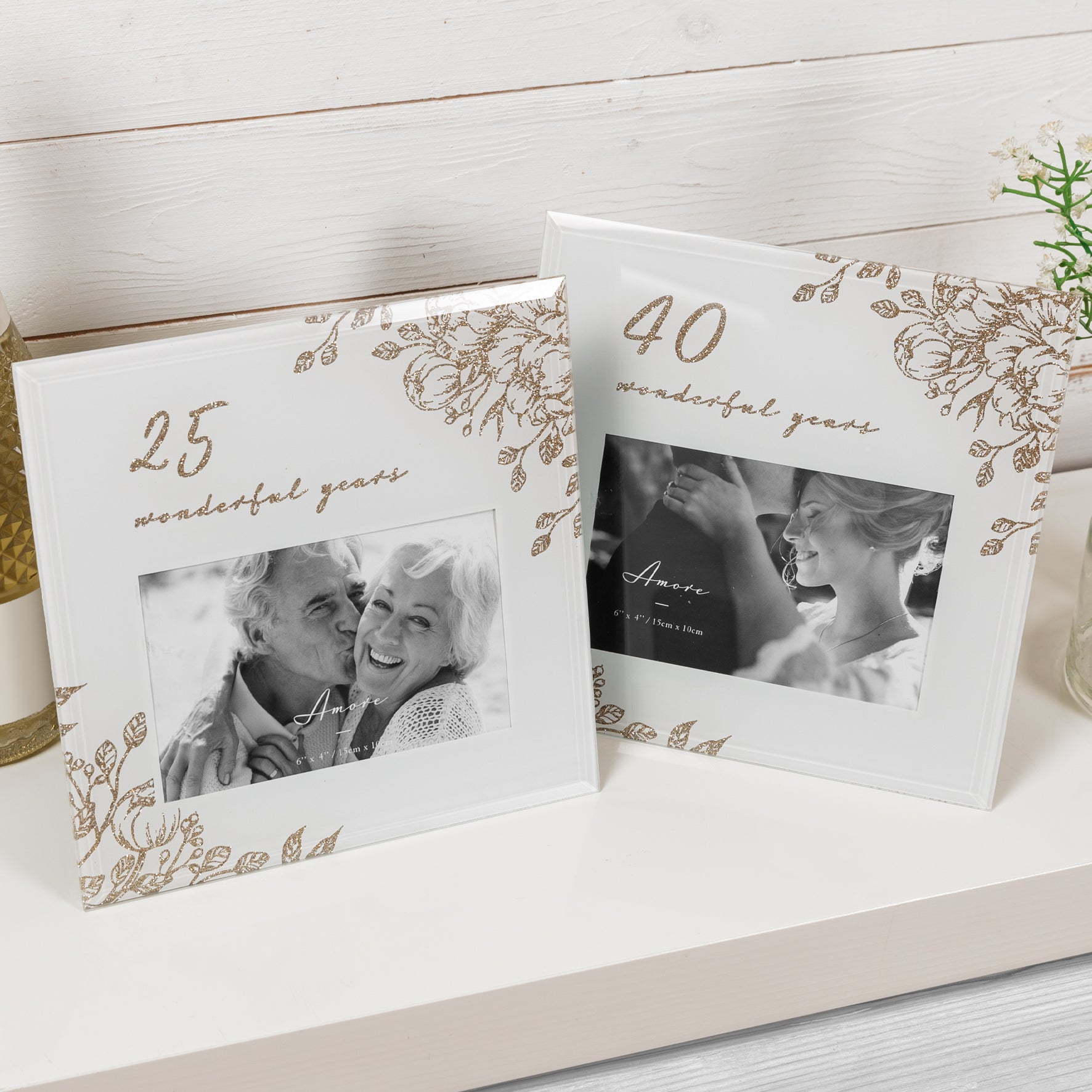 40th Wedding Anniversary Photo Frame - 6" x 4" Aperture - Pale Off-White Glass Gold Floral