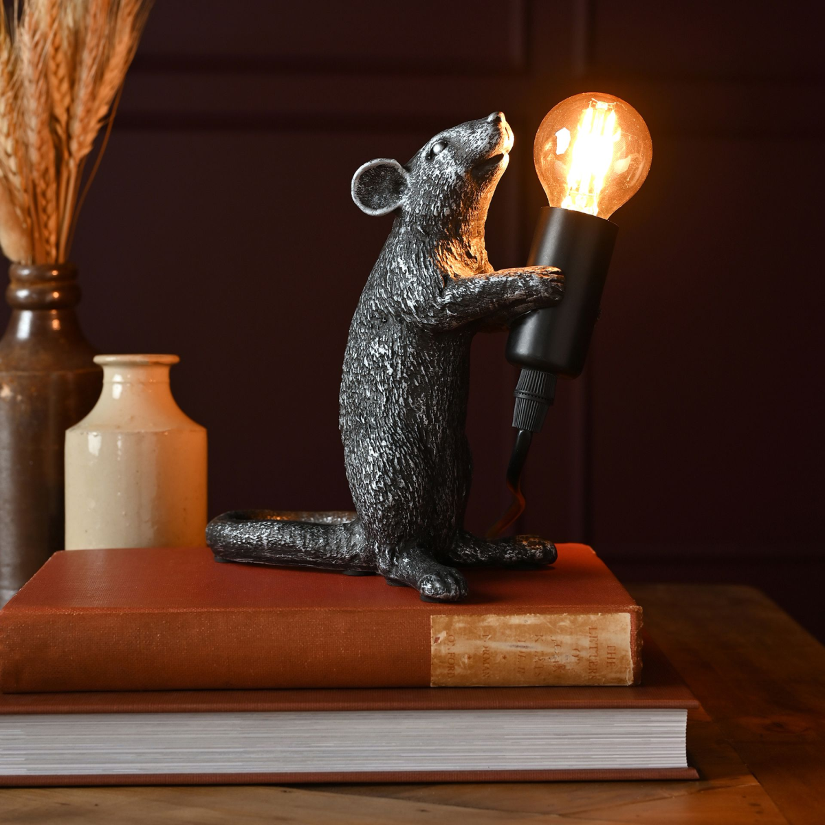Hestia Mouse with Bulb Lamp - 18cm