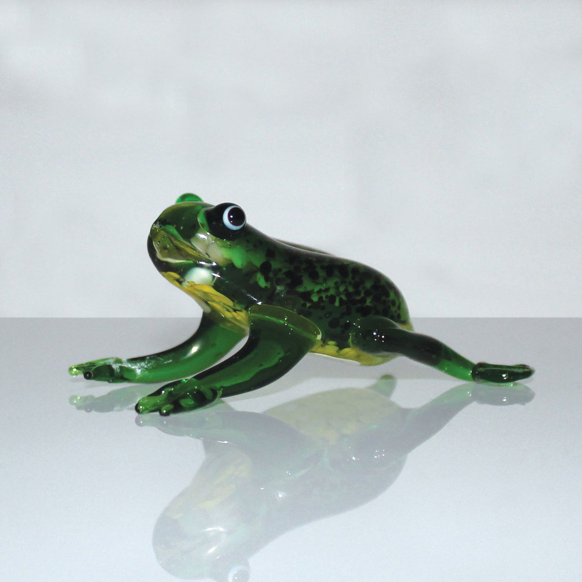 Objets d'art Miniature Glass Figurine - Frog