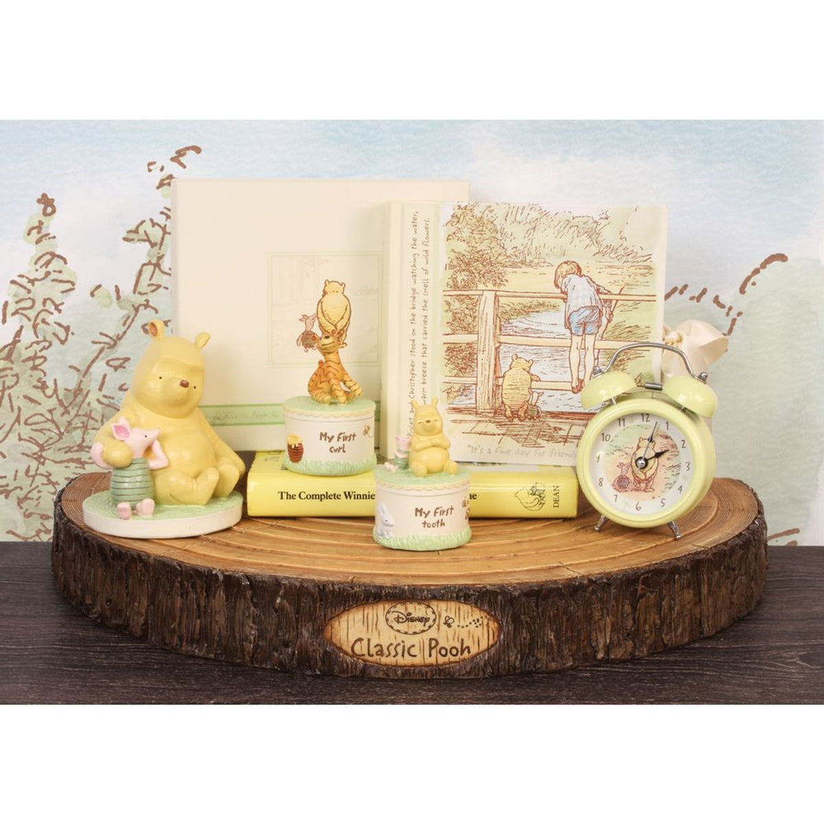 Disney Classic Pooh Heritage Photo Album & Box 'Fine Day'