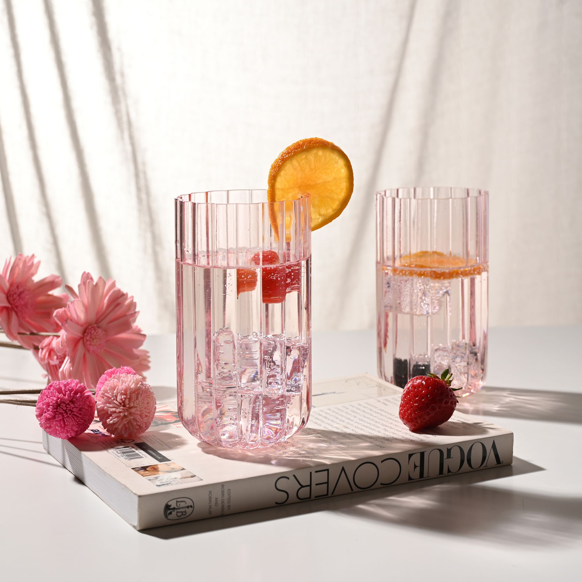 Set Of 2 Hestia Bright Pink Scalloped Glass Tumblers - Large *(32/12)*