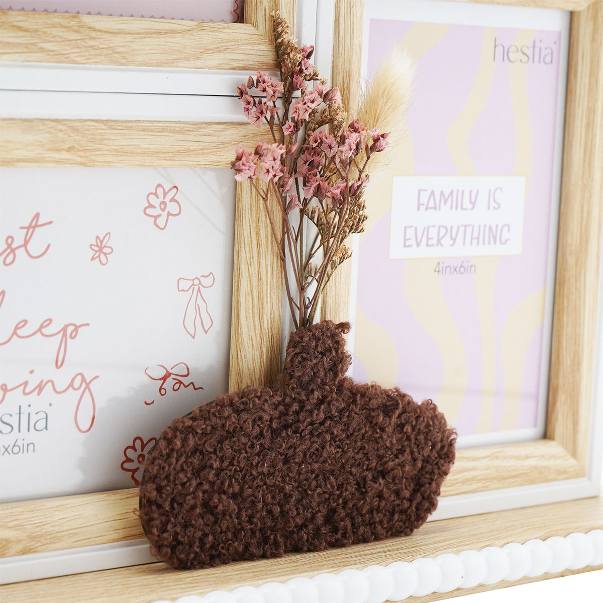 Hestia 3 Frame Collage with Vase & Dried Flowers - Natural