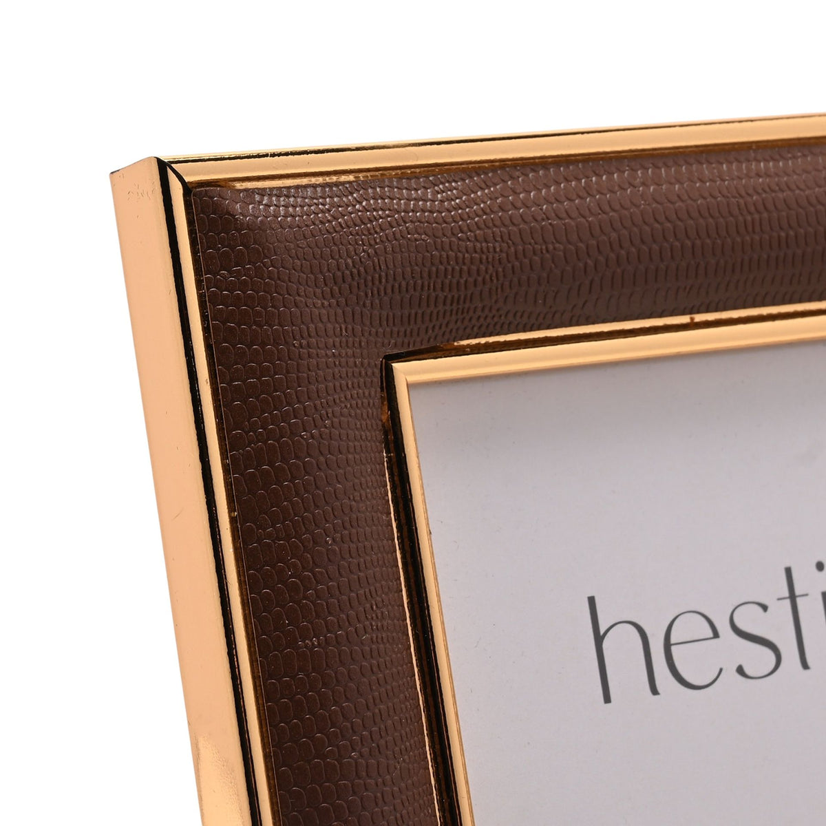 Hestia Gold Coloured Photo Frame 5" x 7"