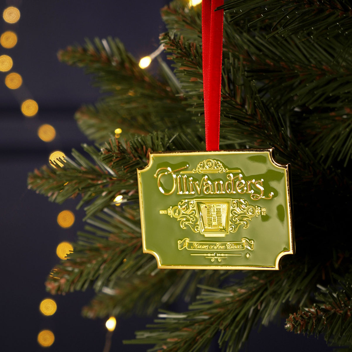 Harry Potter Alumni Metal Epoxy Hanging Dec - Ollivanders