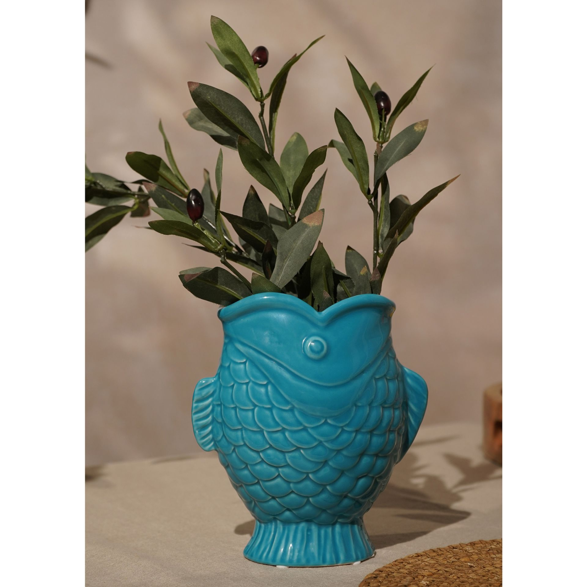 Hestia Carp Vase Light Blue